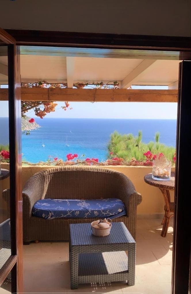 VistaMare House in Italy