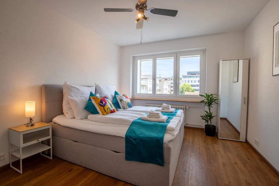 Special TRIO PICASSO Apartment Basel, Bahnhof Grossbasel 10-STAR Apartment in Basel