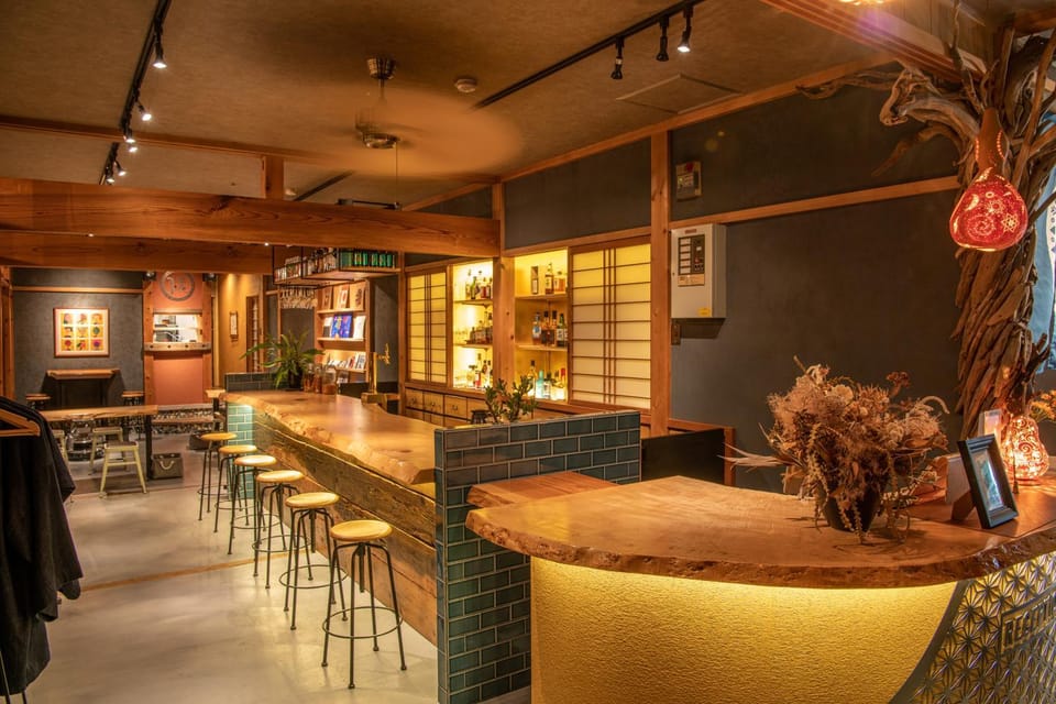 Restaurant/places to eat, Restaurant/places to eat