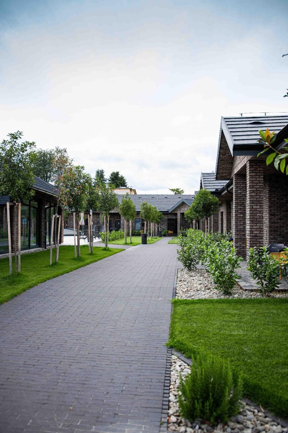Property building, Day, Garden