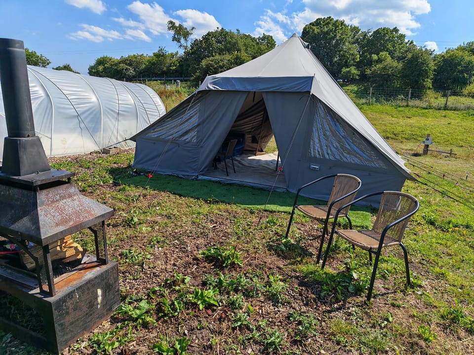 Gallow Hill Campsite Campground/ 
RV Resort in England