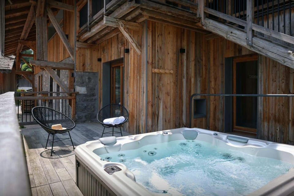 Day, Hot Tub, Area and facilities