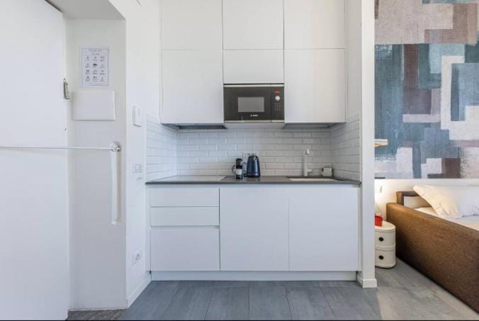 Kitchen or kitchenette, stove