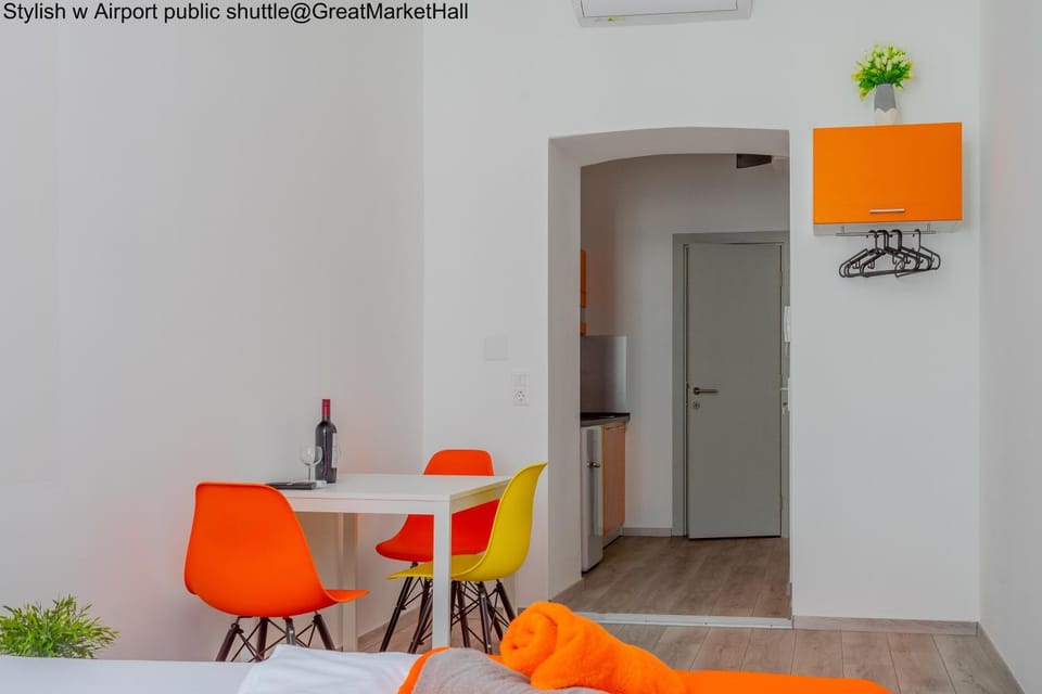 ColorPop Studios Apartment in Budapest