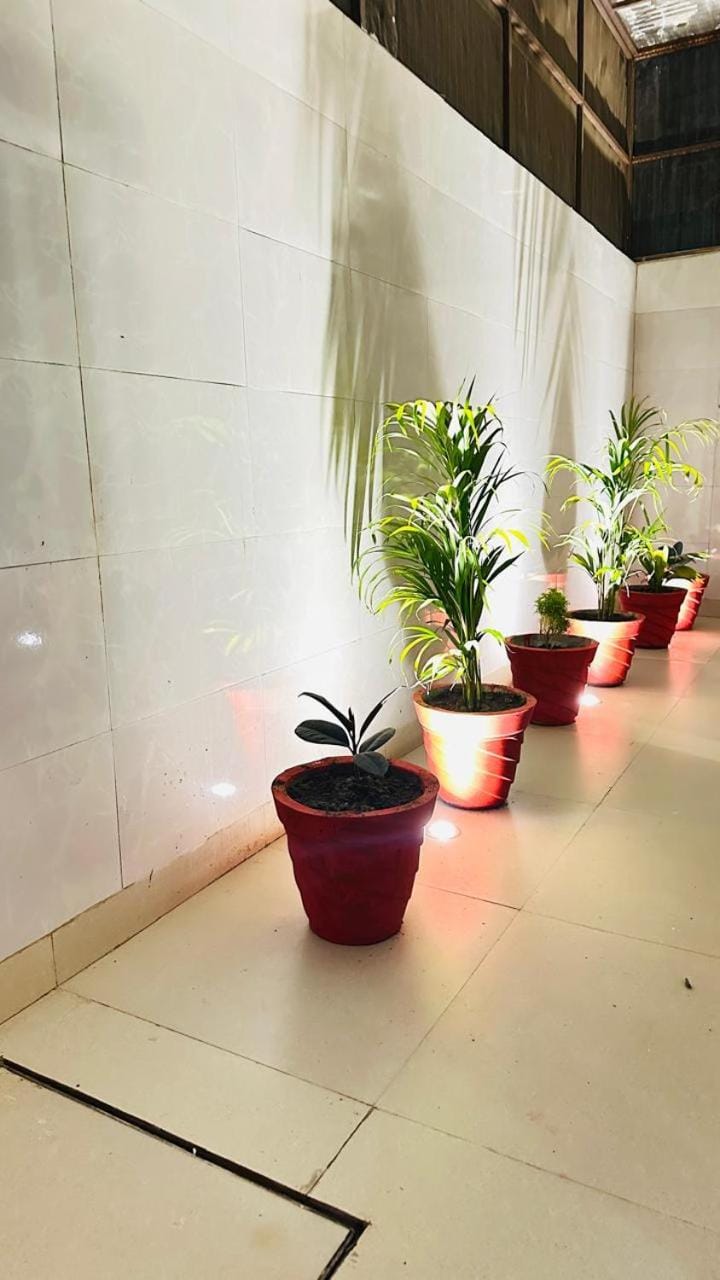 Sri Shyamalaya Premium Homestay 400m to RJB Apartment in Uttar Pradesh