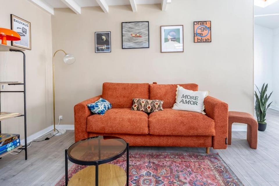 Le Post-Rétro, hyper centre, avec parking gratuit et ascenseur Apartment in Angoulême