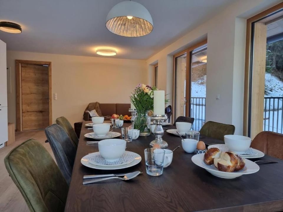 Bergschnucke homes - im Sommer inklusive Silvretta-Card Apartment in Trentino-South Tyrol