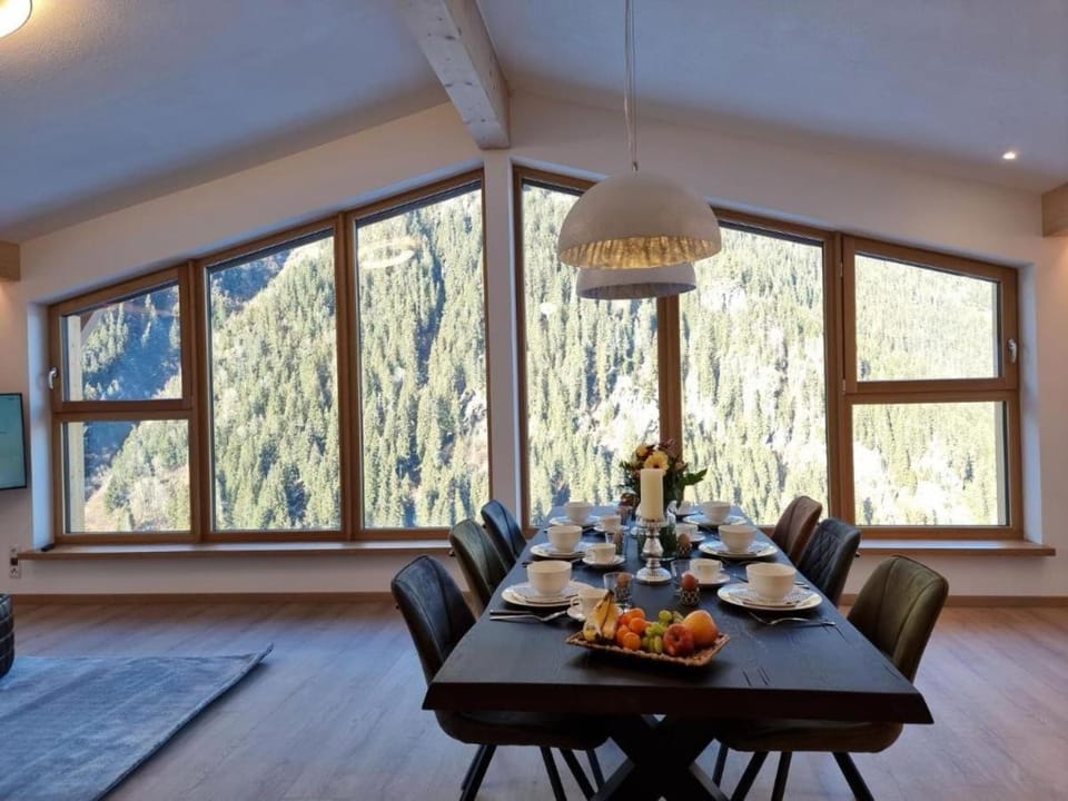 Bergschnucke homes - Ski In & Ski Out Apartment in Tyrol