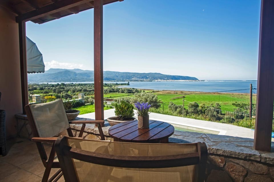 View (from property/room), Balcony/Terrace, Sea view