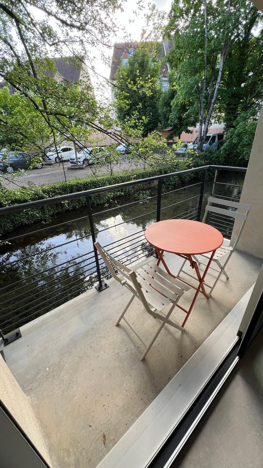 Patio, Natural landscape, View (from property/room), Balcony/Terrace, River view