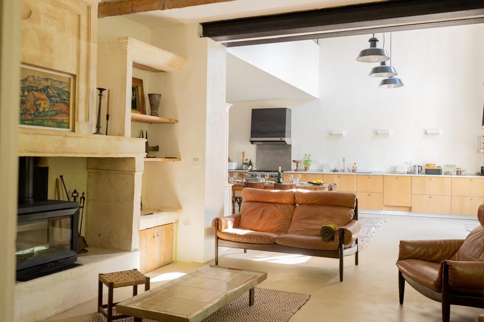 TV and multimedia, Kitchen or kitchenette, Living room, Dining area