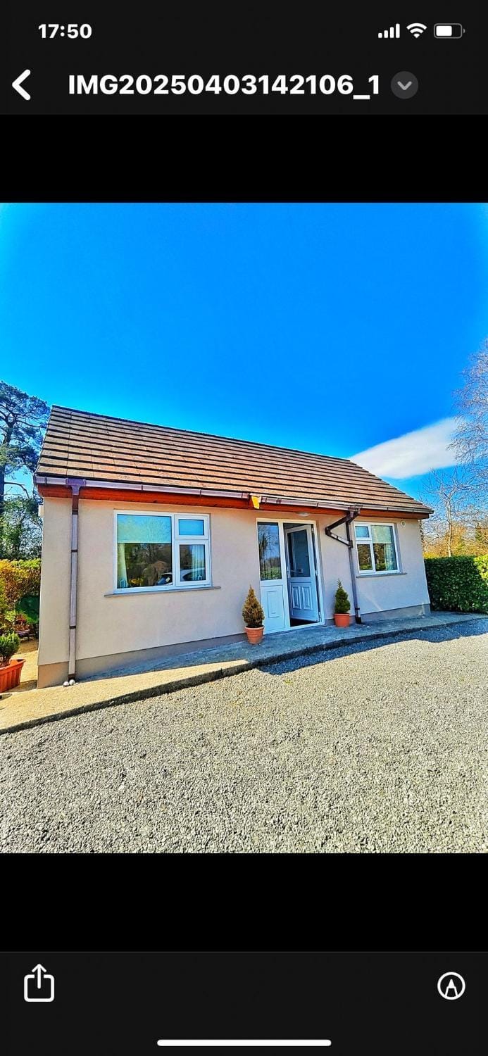 Property building, Mountain view, Mountain view, Parking