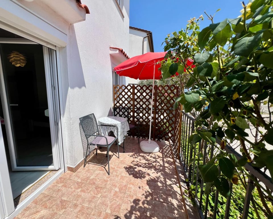 View (from property/room), Balcony/Terrace