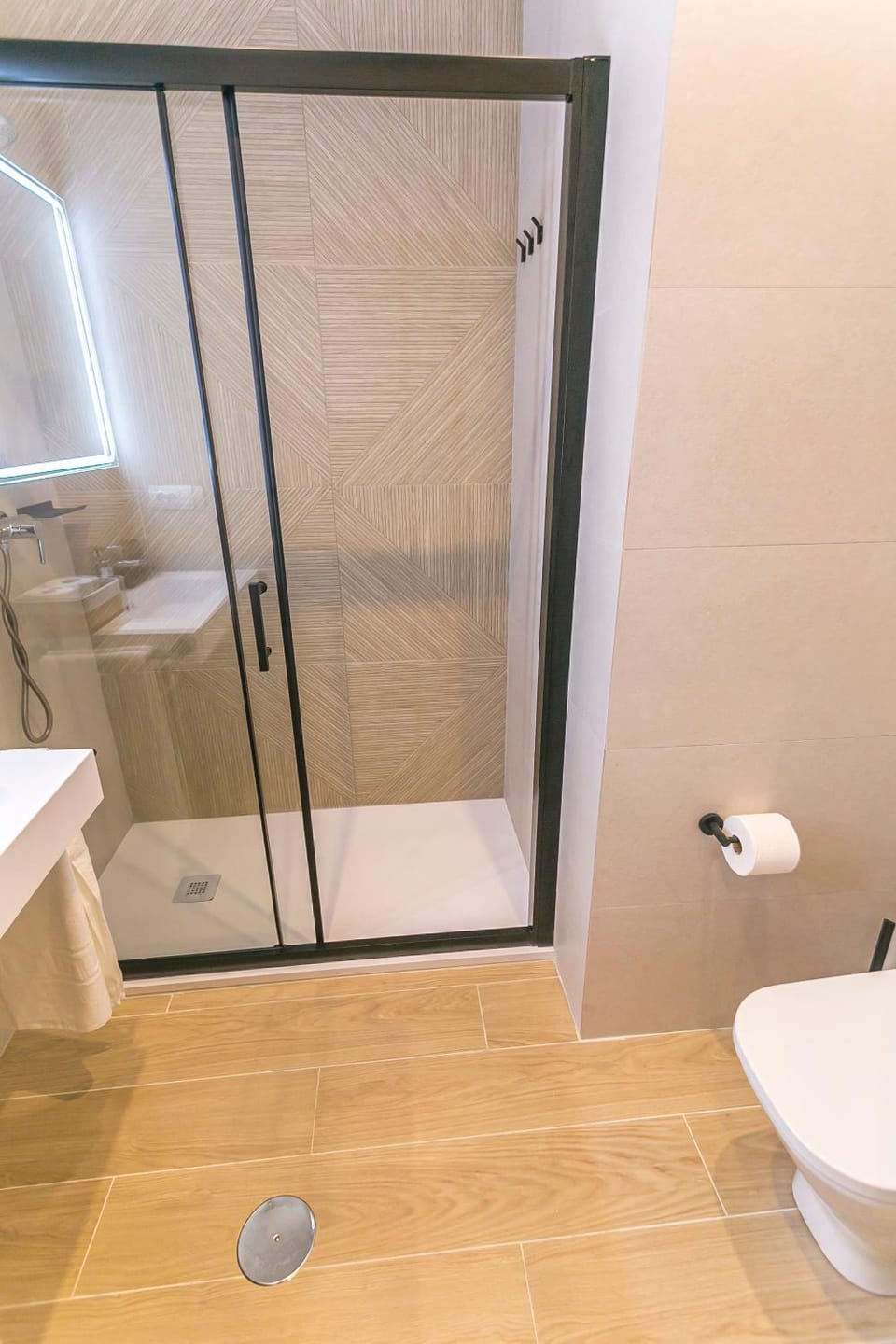 Shower, Bathroom