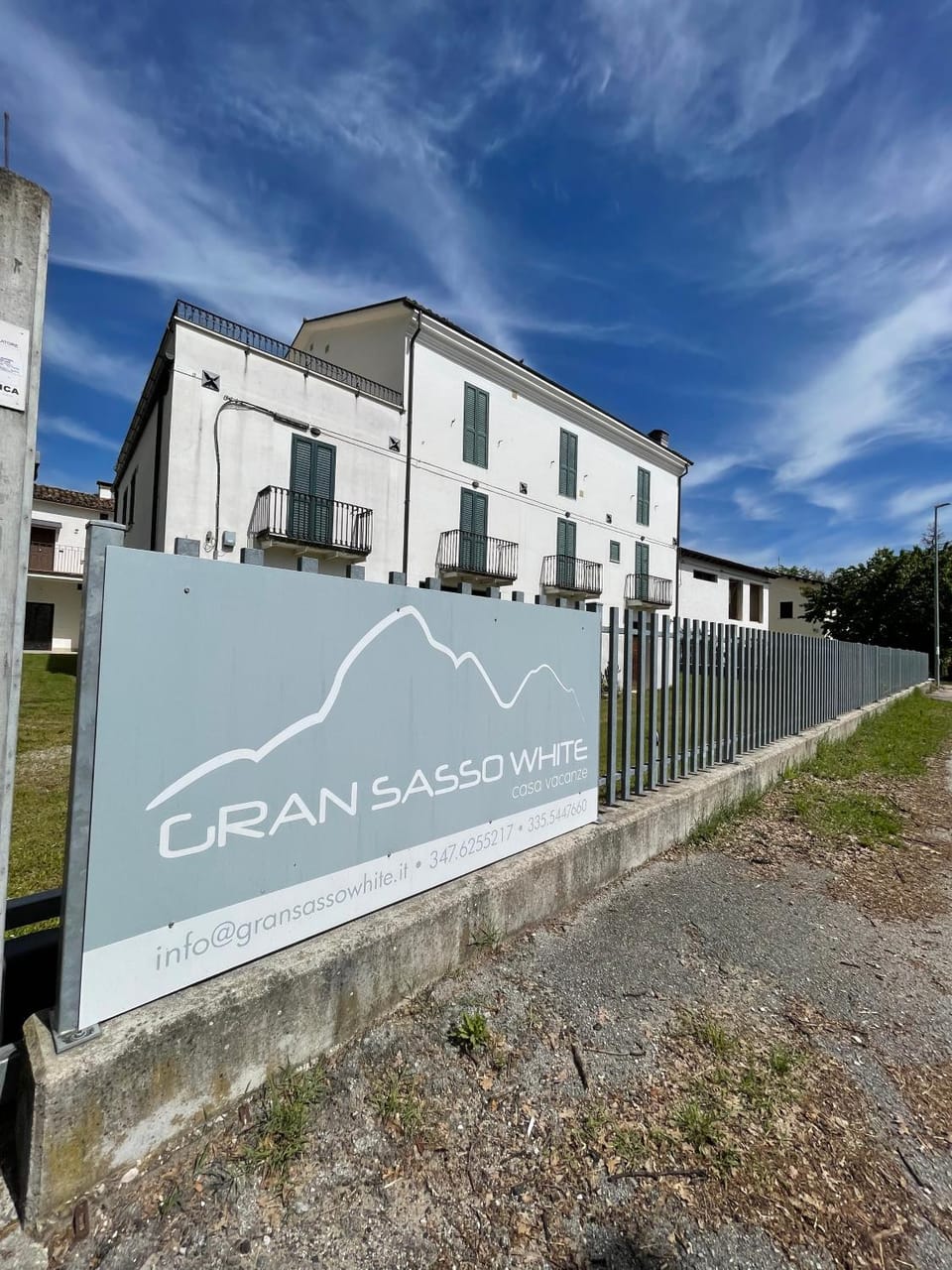Gran sasso white house House in Abruzzo