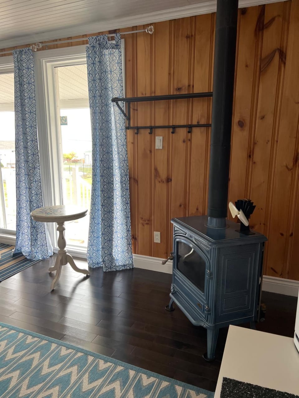 Winter, Living room, Seating area
