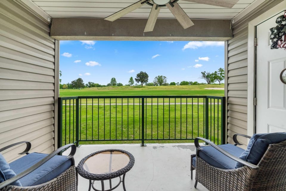 Catch the Sunrise - Branson Mo - Holiday Hills - 2bd Condo House in Hollister