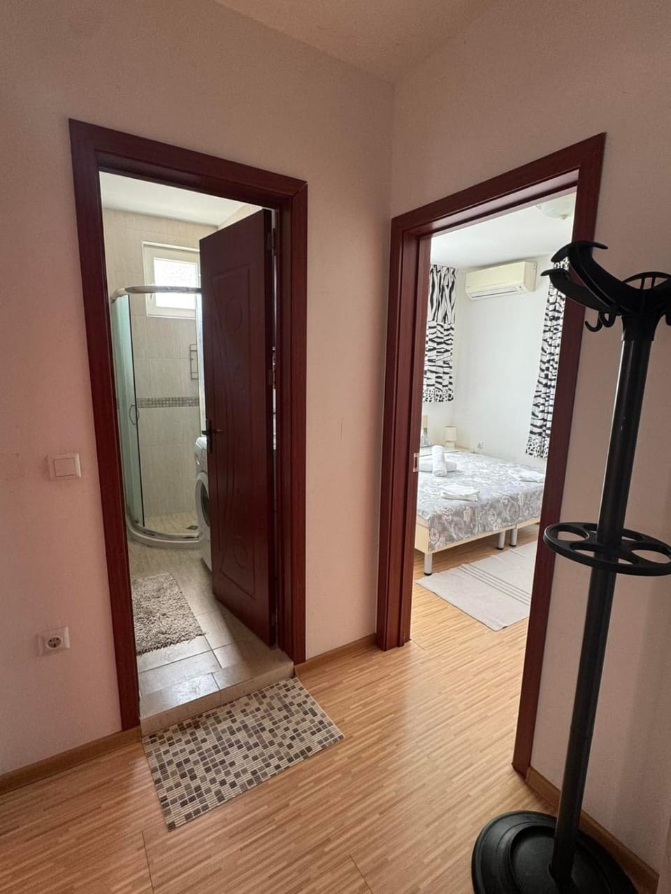 Bathroom, Photo of the whole room, Bedroom