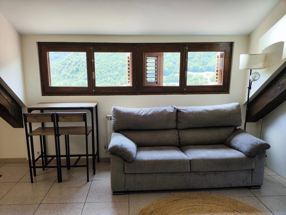 Apartamento ático Belabarce Apartment in Navarre