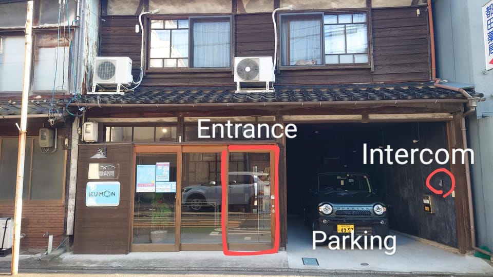 Property building, Parking