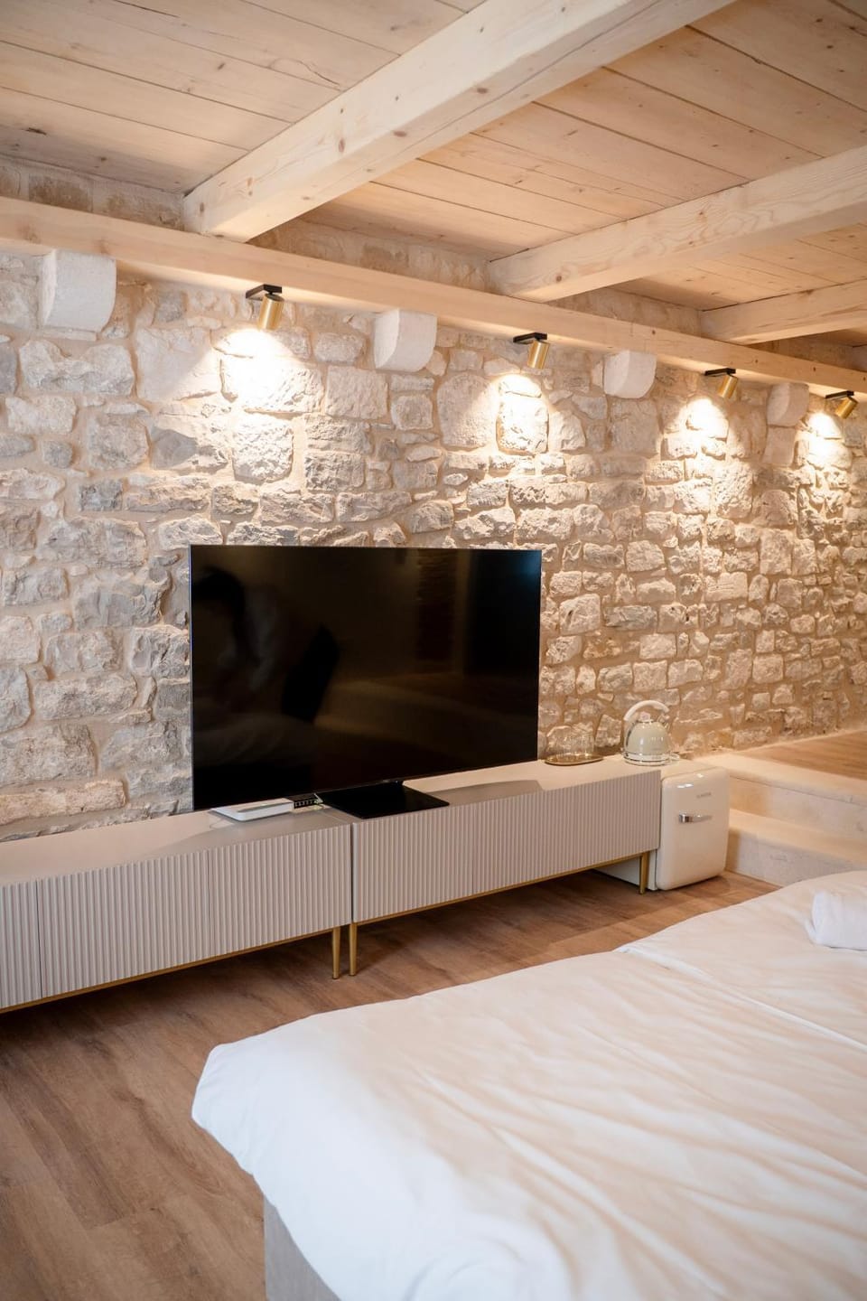 Communal lounge/ TV room, TV and multimedia