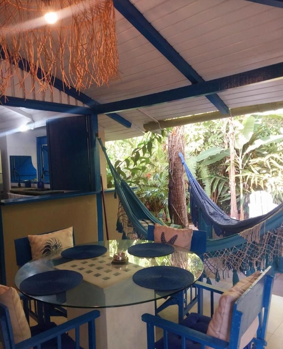 Patio, Seating area, Dining area, Garden view