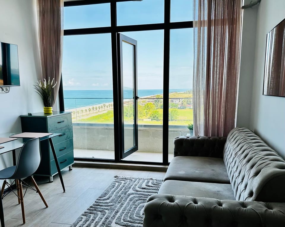 Sea Romantic Apartment Apartment in Batumi
