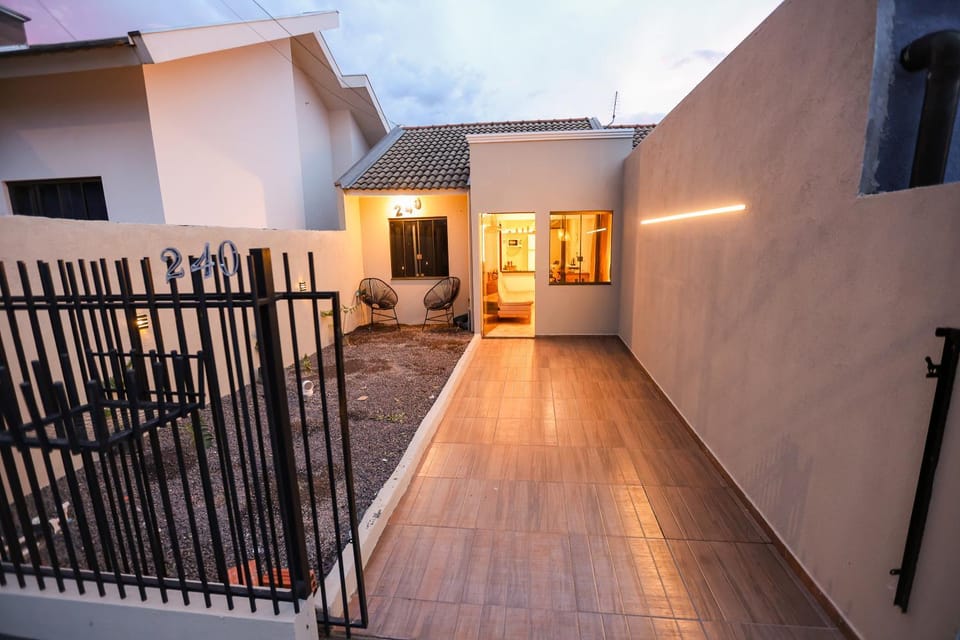 Sua casa fora de casa,para você e sua família House in State of Paraná