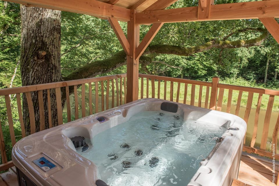 Hot Tub, Spa and wellness centre/facilities