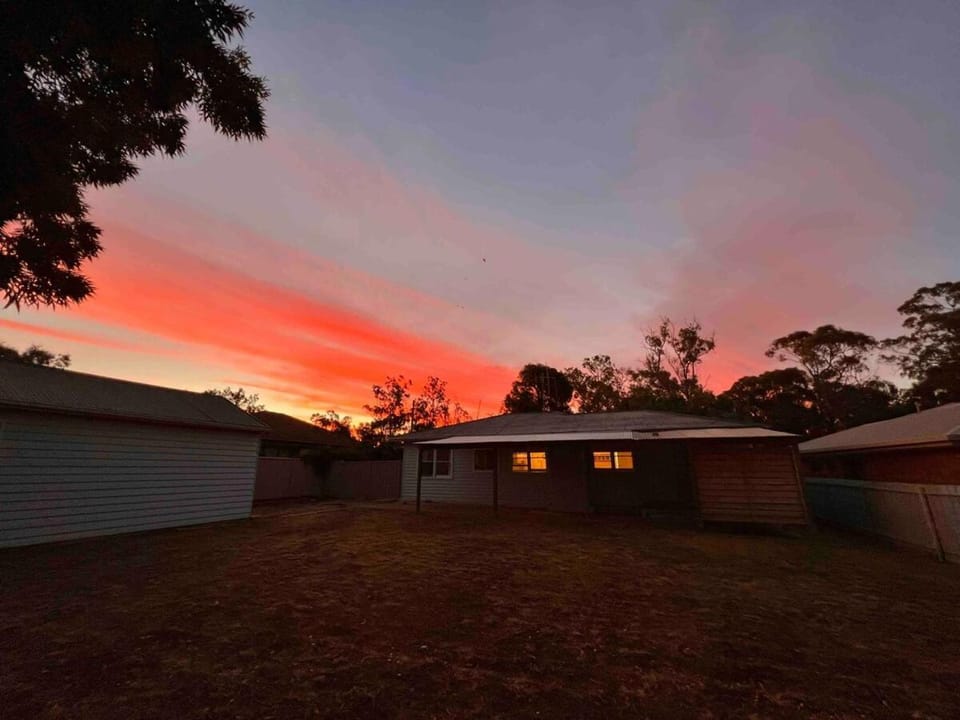 Bendigo Bliss - Cheerful & Spacious Home in Bendigo House in Bendigo