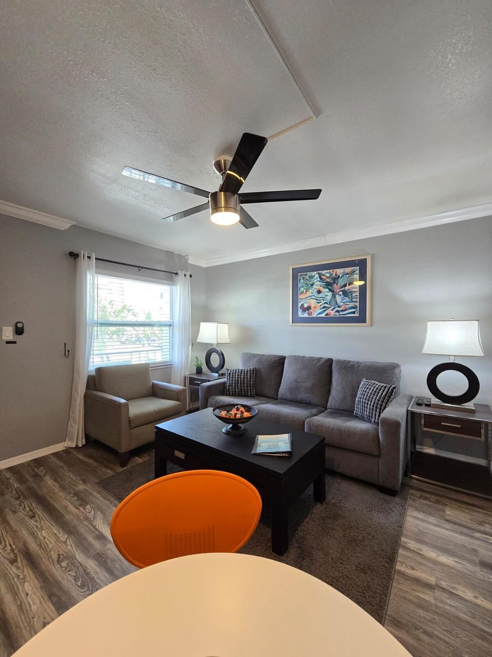 Sunset Beach Suites at Madeira Beach! Steps to Beach & Restaurants! - Suite 8 Apartment in Madeira Beach