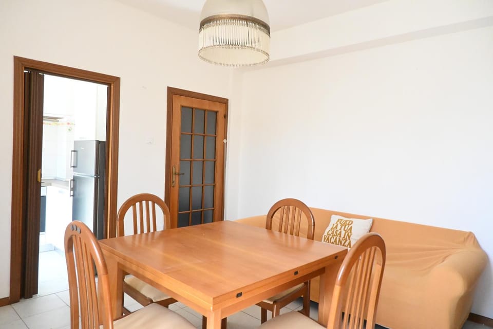 SE183 - Senigallia, comodo trilocale a 100m dal mare Apartment in Senigallia