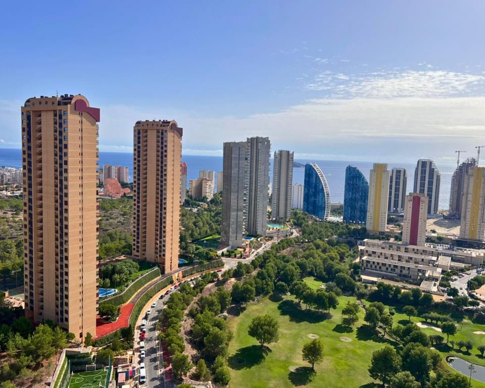 Golfcourse, View (from property/room), City view, Sea view