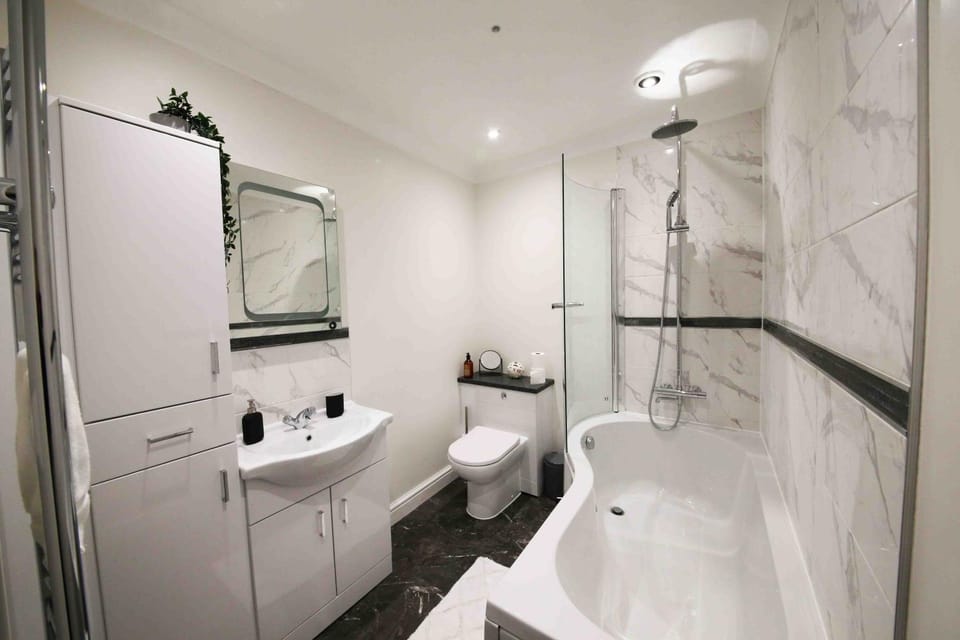 The Retreat Apartment in Stroud District