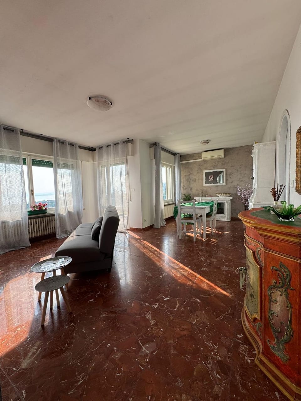 Viola Apartment Monte Felice Apartment in Bardolino