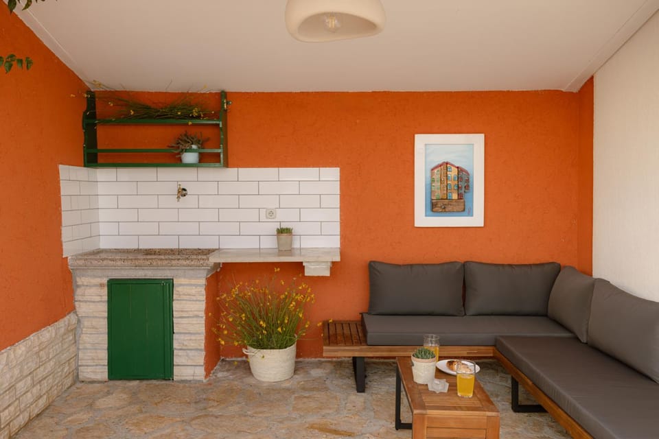 Bol Cutie Apartment in Split-Dalmatia County