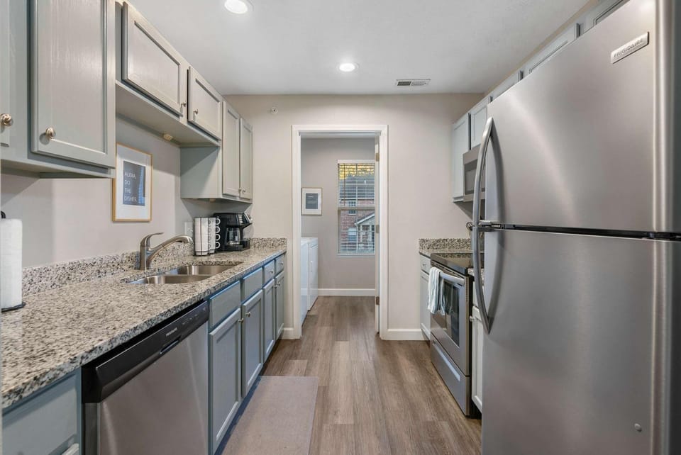 Branson Vineyards Escape - Quiet serenity House in Branson