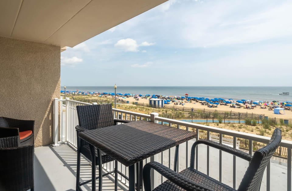 Seaside Star - On The Boardwalk House in Rehoboth Beach
