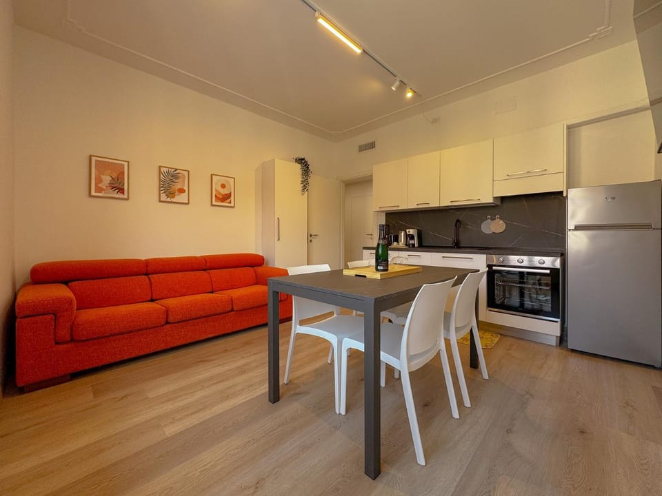 Via Friuli Stay - A Due Passi dal Mare by Host Hero Apartment in Civitanova Marche