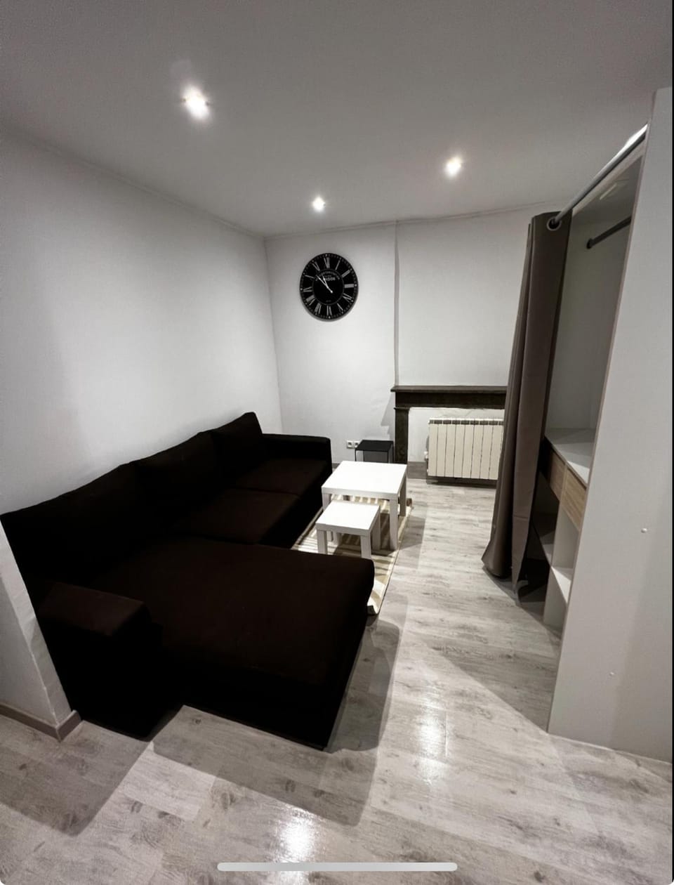 Studio centre privas Apartment in Provence-Alpes-Côte d'Azur