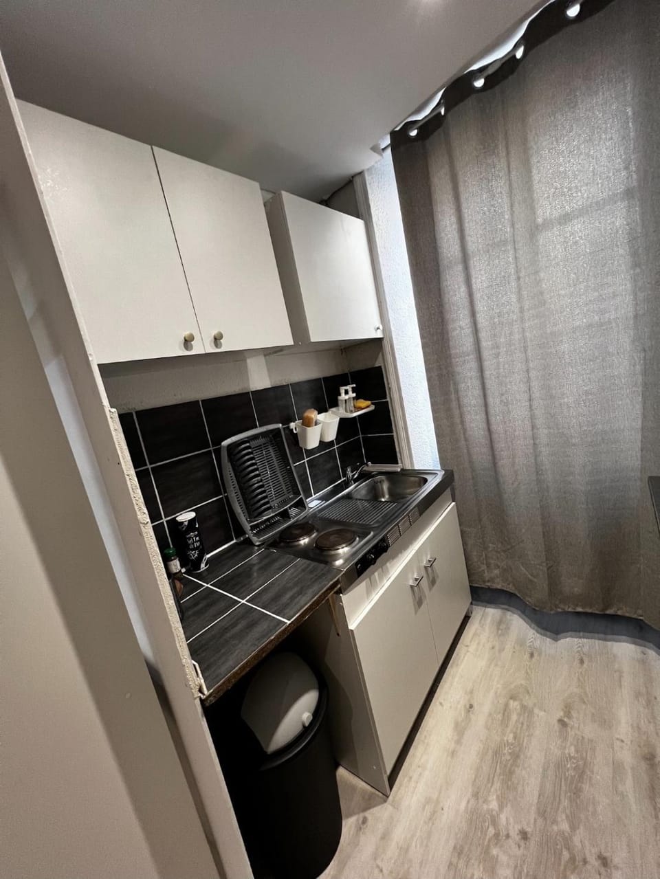 Studio centre privas Apartment in Provence-Alpes-Côte d'Azur