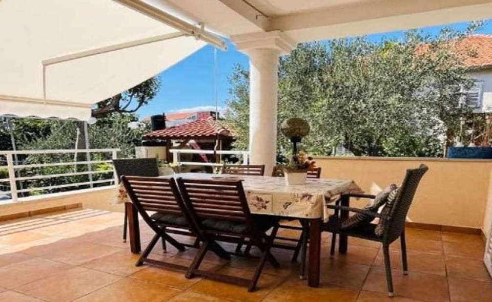 Day, View (from property/room), Balcony/Terrace, Seating area