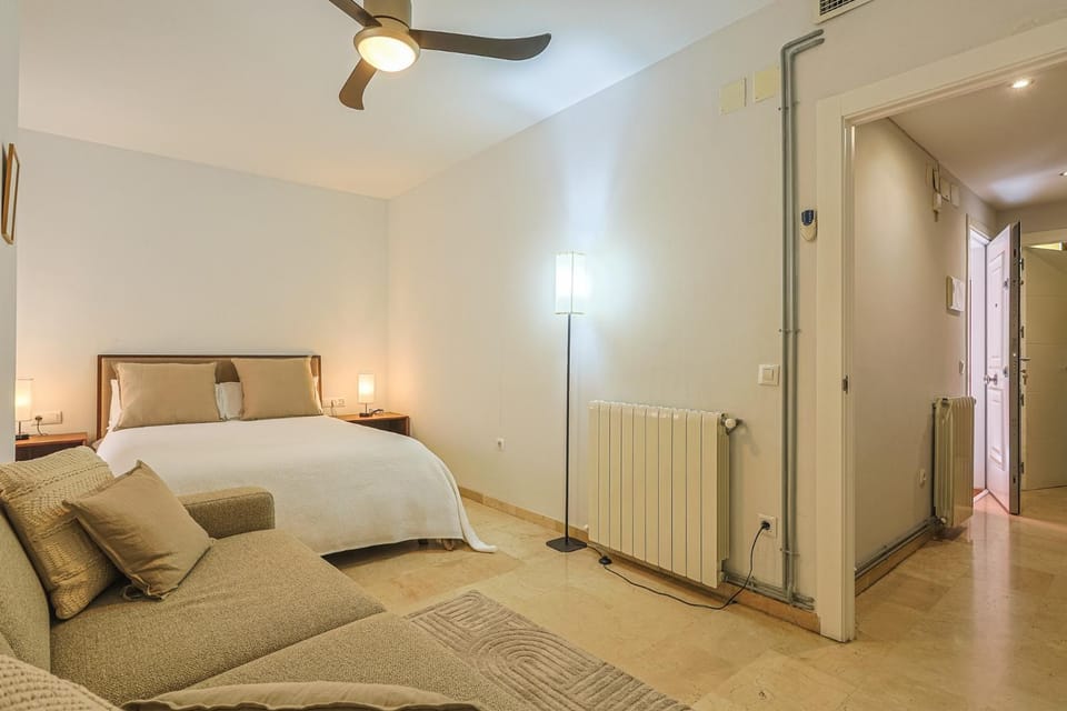 Lirios de Sevilla - Vacacional Sevilla Apartment in Seville