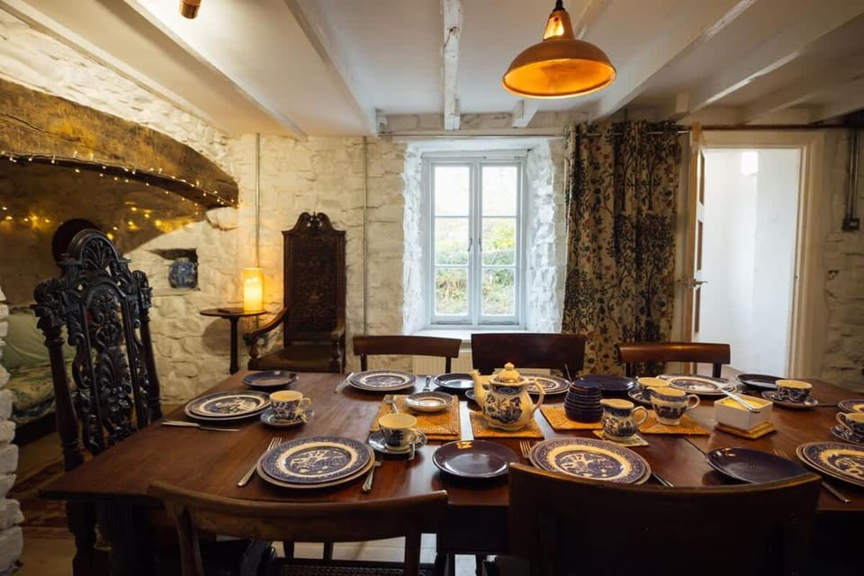 Farmhouse Charm with Modern Style in Pembrokeshire House in Nolton and Roch