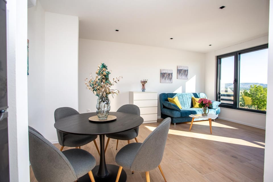 Living room, Seating area, Dining area
