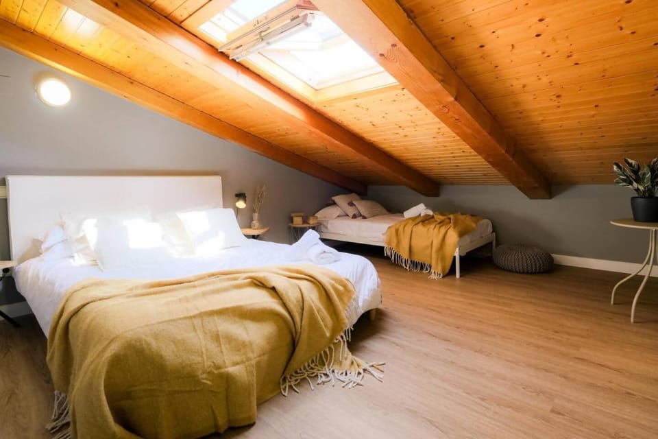 Ático Alfonso | Amplio Céntrico Renovado | 10 Pax Apartment in Zaragoza