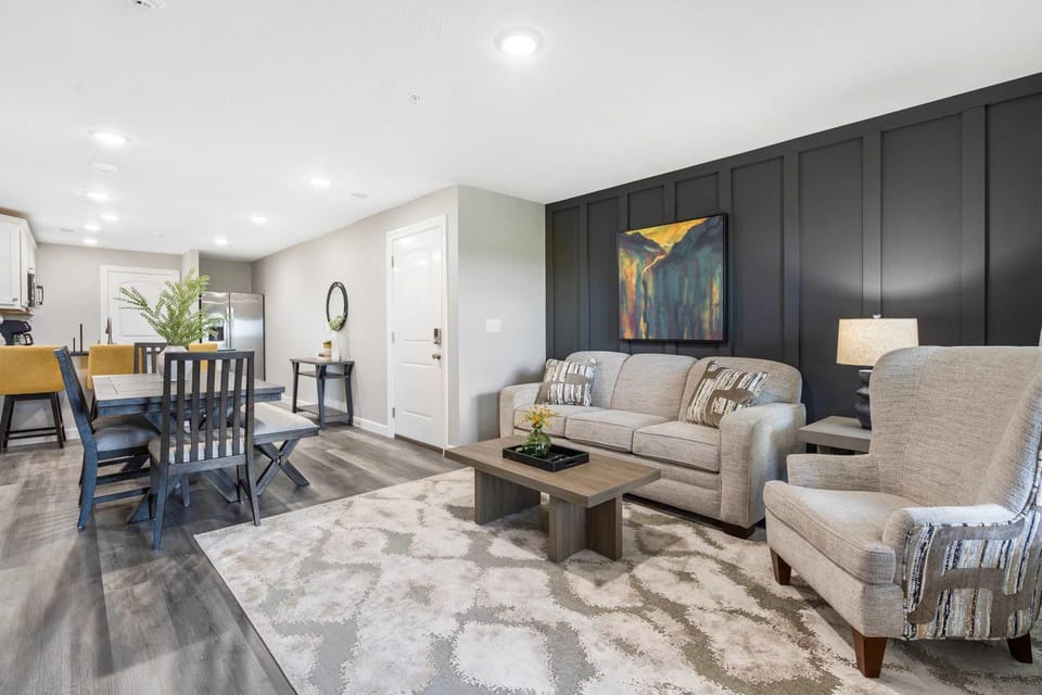 Earl Grey Escape - Chic 3 BDR House in Branson