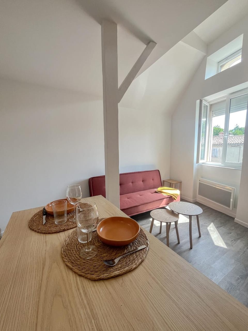 Living room, Seating area, Dining area