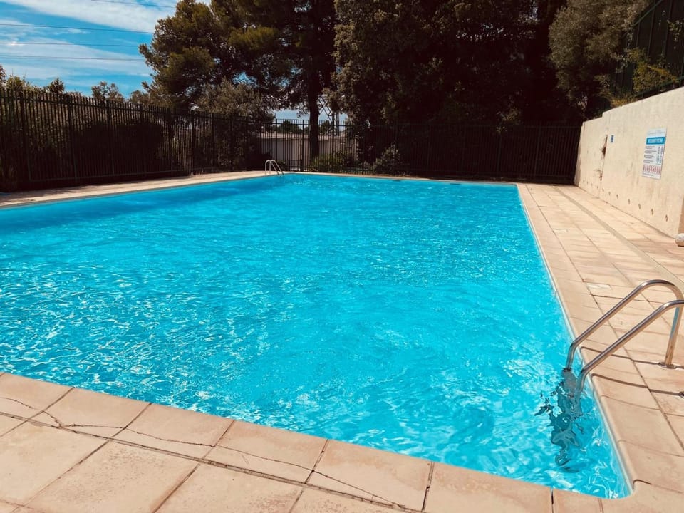 Sous le Soleil, Parking, Piscine, Proche Hôpitaux et Facs Apartment in Montpellier