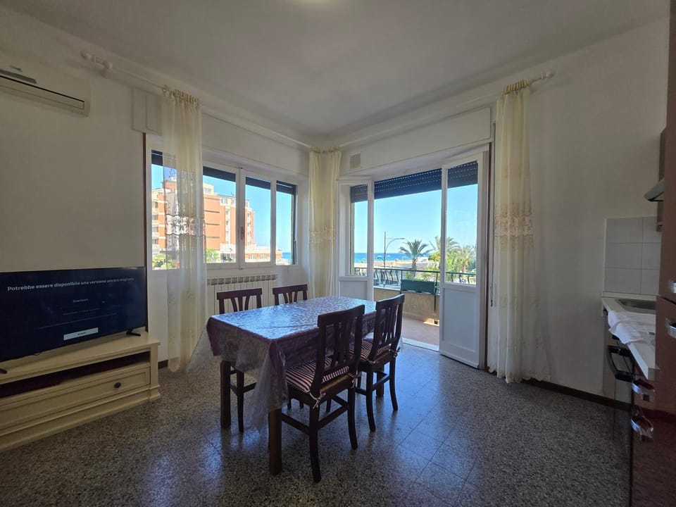 Ninni - By Ligooria Apartment in Pietra Ligure